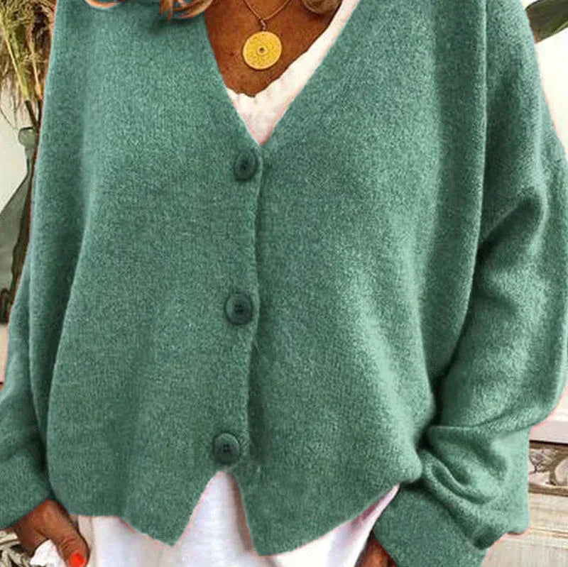 Birgit | Damen Freizeit-Strickjacke mit V-Ausschnitt und Knöpfen