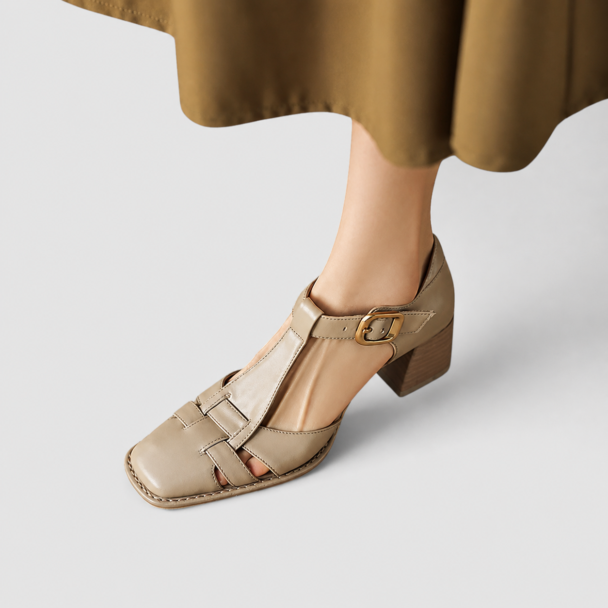 Klara | Scarlett – Ortopeedilised T-rihmaga sandaalid