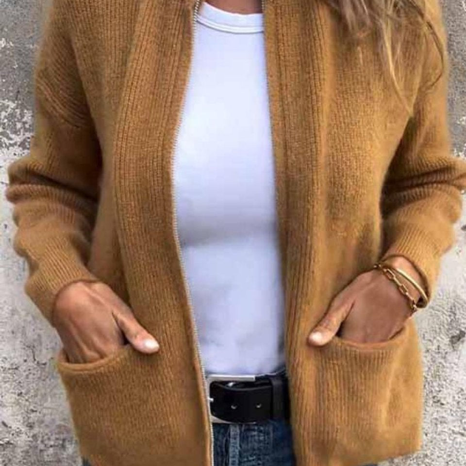 Clara | Damen Strick-Cardigan mit Reißverschluss lockere Passform Fronttaschen