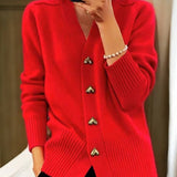 Leonie | Damen V-Ausschnitt Strick-Cardigan mit Herzknöpfen Relaxed Fit